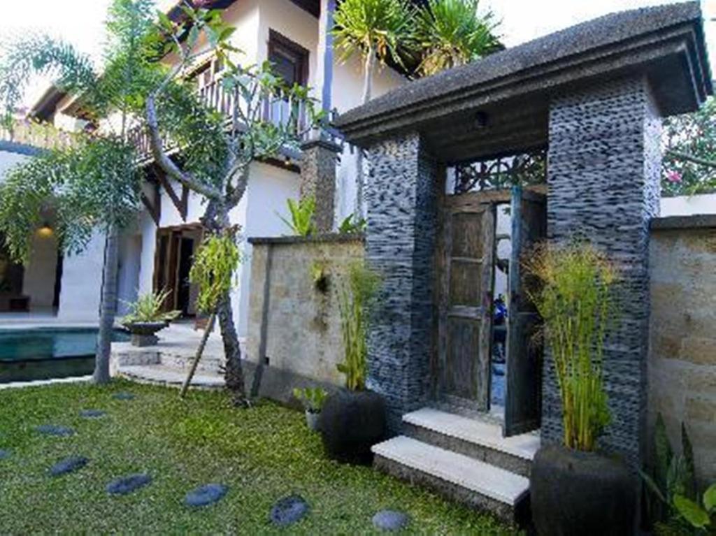 Villa Kania Jimbaran Exterior foto